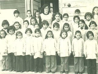Estudiantes de la escuela "Encarnación Olivares"