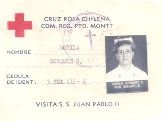 Credencial de voluntaria de la Cruz Roja
