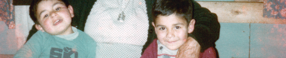 Abuela y nietos Abuela y nietos