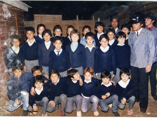 Niños en el cuartel de bomberos Niños en el cuartel de bomberos