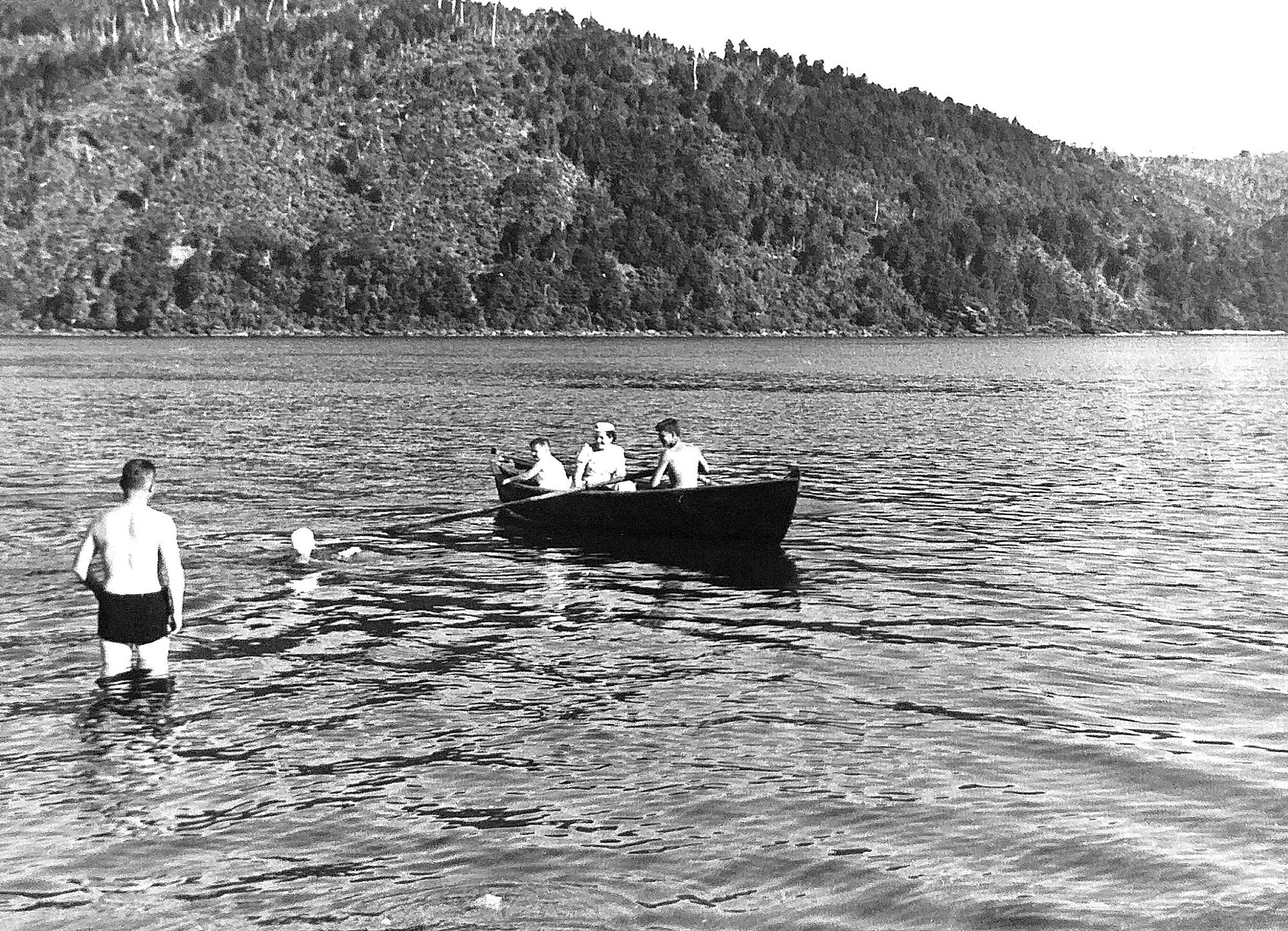 Bañistas en isla Mancera