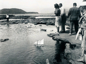 Pozones en Playa Chica