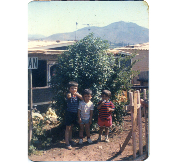 Niños de la población Media Hacienda