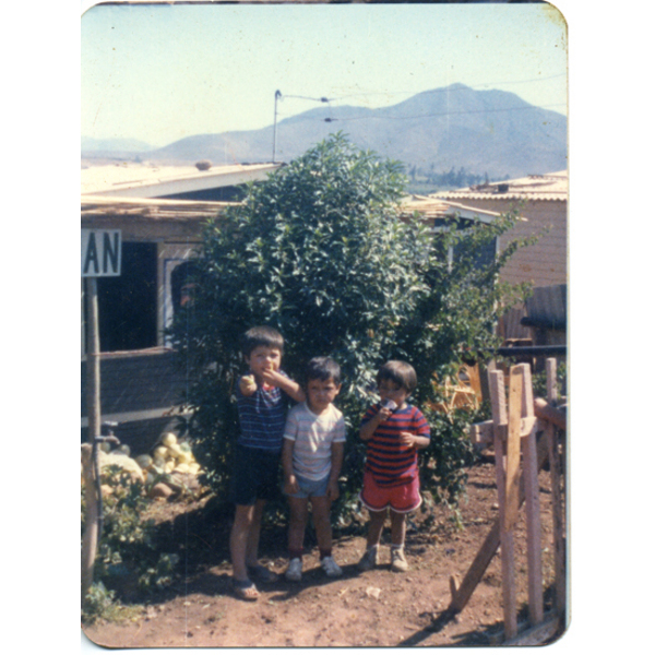 Niños de la población Media Hacienda