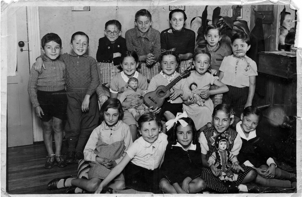 Reunión de niños Reunión de niños