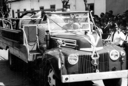 Land Rover en desfile Land Rover en desfile
