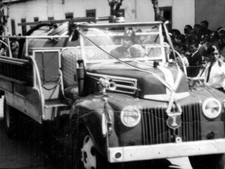 Land Rover en desfile Land Rover en desfile