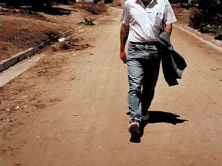 Caminando por calle Llolleo Caminando por calle Llolleo