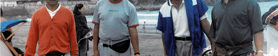 Vendedores en Playa Chica Vendedores en Playa Chica