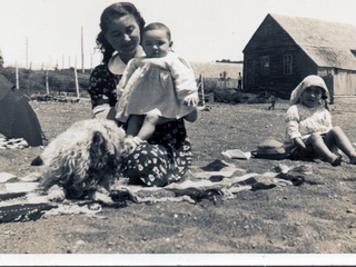 Blanca Bontes y su hija Alicia Blanca Bontes y su hija Alicia