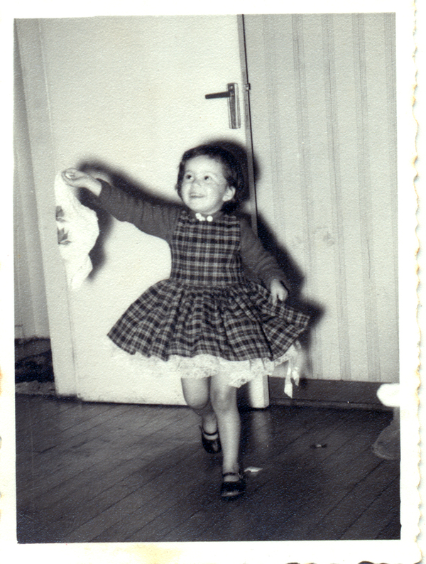 Rina bailando cueca Rina bailando cueca