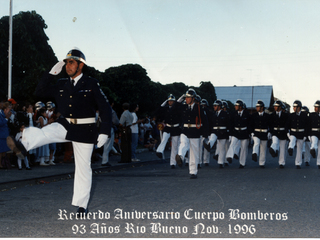 Desfile aniversario del Cuerpo de Bomberos