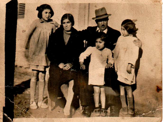 Dedicatoria a mamá Dedicatoria a mamá