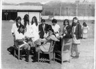 Alumnos en recreo Alumnos en recreo