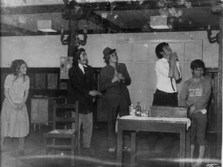 Introducción al sketch “La Medicina” Introducción al sketch “La Medicina”