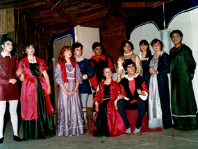 Obra de teatro “Sueño de una noche de verano” Obra de teatro “Sueño de una noche de verano”