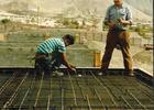 Hombres trabajando Hombres trabajando