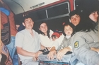 En una micro antigua En una micro antigua