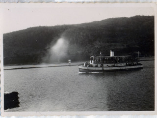 Embarcación en el río Valdivia