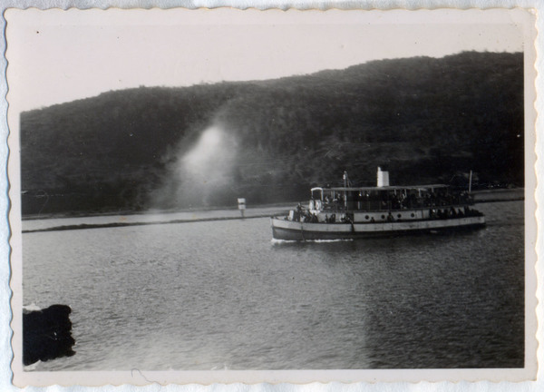 Embarcación en el río Valdivia