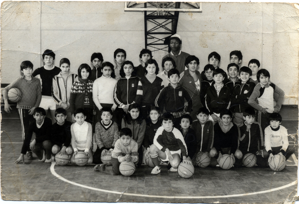 Escuela de basquetbol de Corral Escuela de basquetbol de Corral