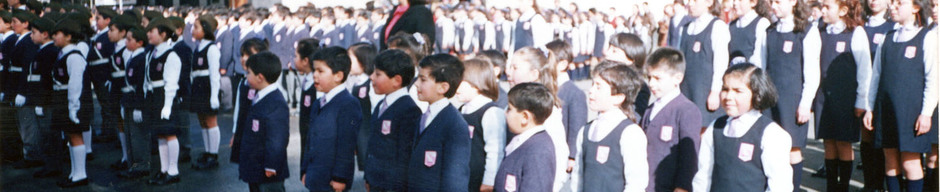 Desfile en plaza de armas