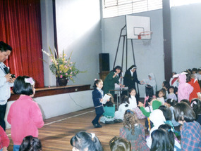 Acto artístico Colegio Santa Marta