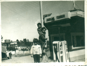 Servicentro Esso Carlos Teuber