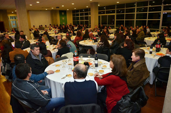 Primera cena de la Asociación Gremial