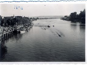 Regatas en el río Valdivia