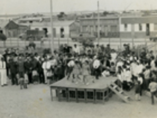 Acto cívico en la plaza de Tongoy