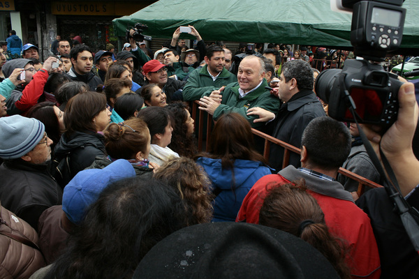 Alcalde de Temuco en el incendio del Mercado Modelo Alcalde de Temuco en el incendio del Mercado Modelo