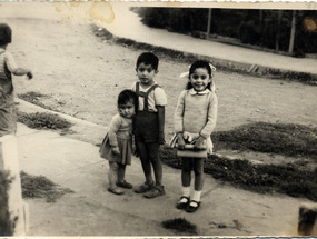 Niños en la plaza de Catemu