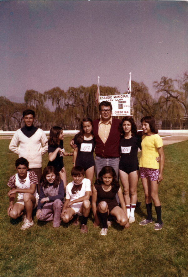 Equipo atletismo en los  Juegos Deportivos Escolares