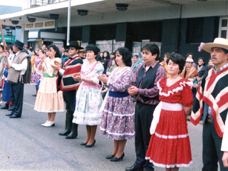 Presentación Conjunto Folclórico