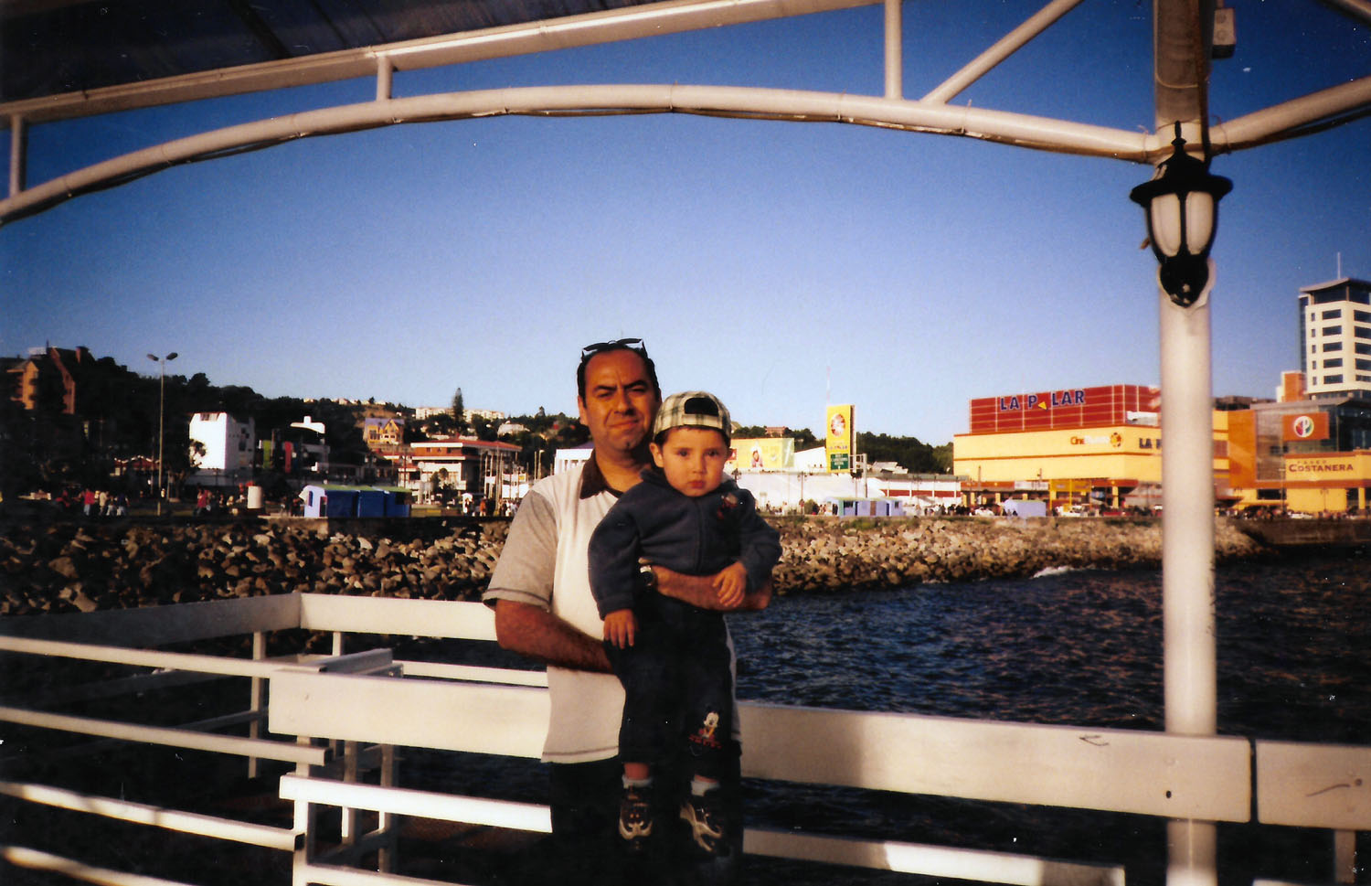 Paseo en el muelle de Puerto Montt