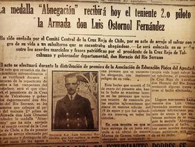 Entrega de medalla Abnegación a teniente Luis Ostornol Fernández Entrega de medalla Abnegación a teniente Luis Ostornol Fernández