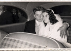 Paseo en auto de los novios Paseo en auto de los novios