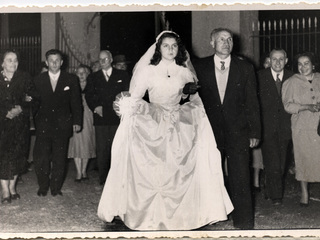 Entrada iglesia el día del matrimonio