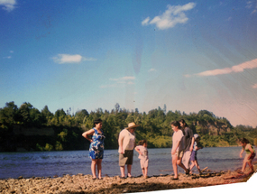 Familia en el río Familia en el río