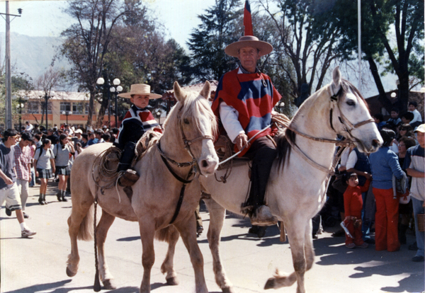 Desfile 18 de septiembre en Catemu Desfile 18 de septiembre en Catemu