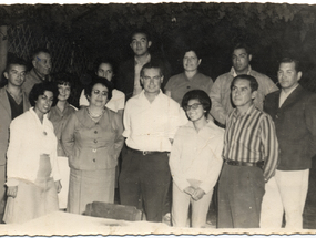 Grupo de amigos Grupo de amigos
