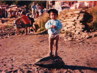 Con mis chalitas en la playa Con mis chalitas en la playa