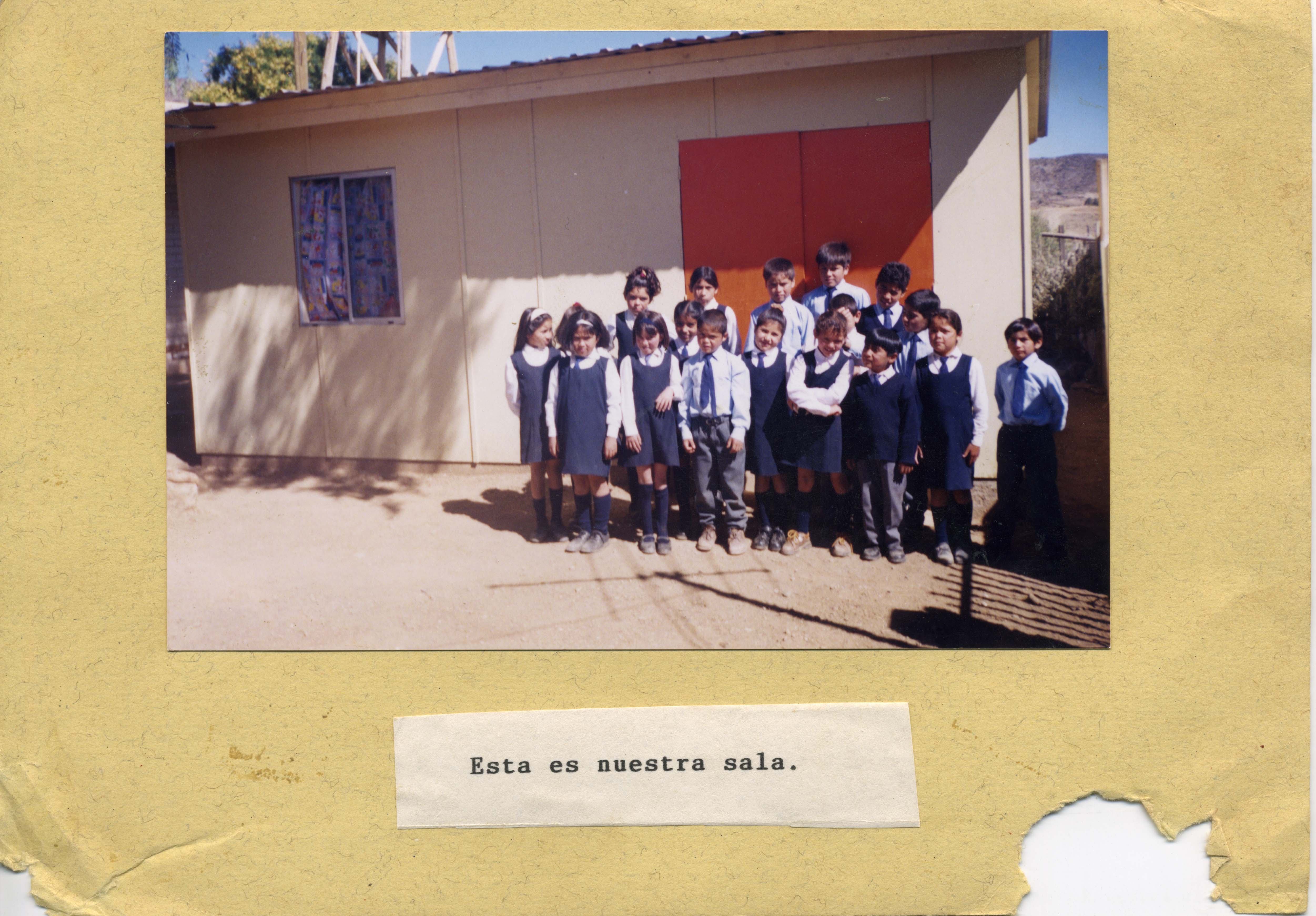 Estudiantes de la Escuela El Toro Estudiantes de la Escuela El Toro
