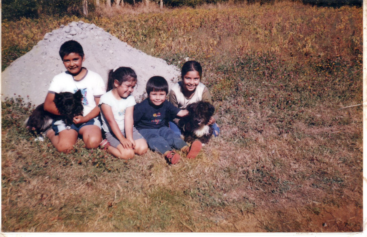 Niños en el campo Niños en el campo