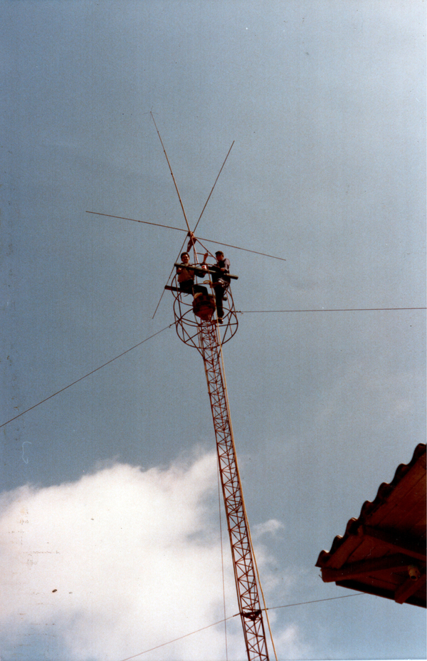 Instalación de sirena Instalación de sirena