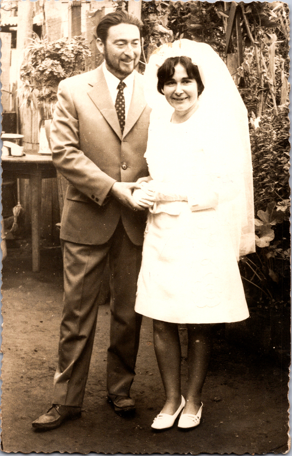 Matrimonio de Carlos Javier Quezada y Humbertina de los Ángeles Fuentes Bernal Matrimonio de Carlos Javier Quezada y Humbertina de los Ángeles Fuentes Bernal