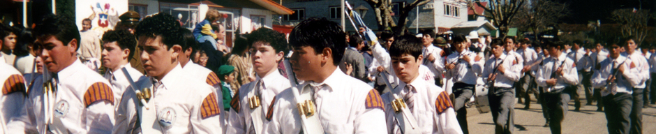 Desfile fiestas patrias del liceo Antonio Varas Desfile fiestas patrias del liceo Antonio Varas