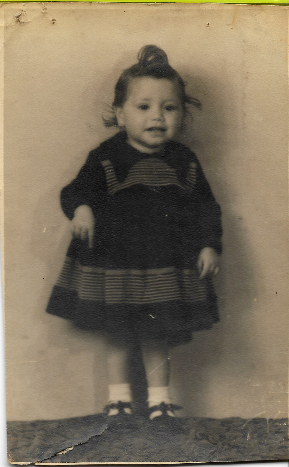 Amelia Saavedra de bebé Amelia Saavedra de bebé