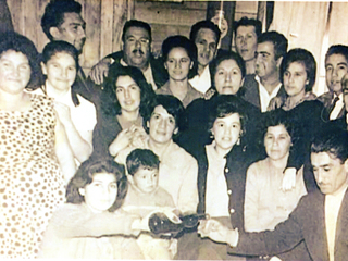 Vecinos de población Kansas Purranque
